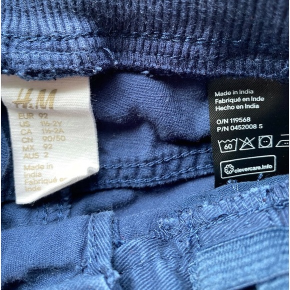 3 pieces Gap Blue Hoodie, DKNY Blue Fuzzy Vest, Blue H&M pants 18m - Picture 11 of 11